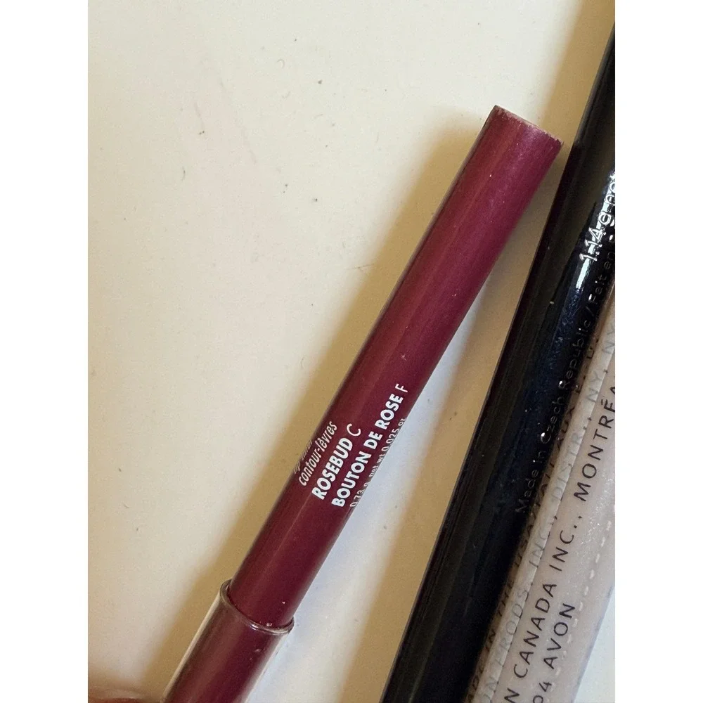 bundle of 3 Avon Lip Liner Trio Rosebud Chocolate Spice‎ Beyond Color Plumping